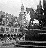 Similar image