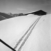 Similar image