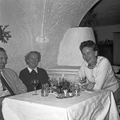 Similar image