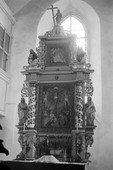 Similar image