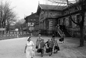Similar image