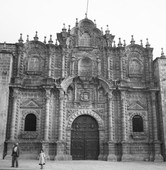 Similar image