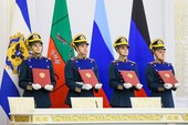 Similar image