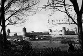Similar image