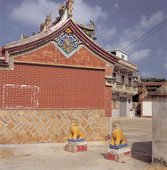 Similar image
