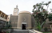 Similar image