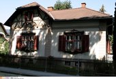Similar image