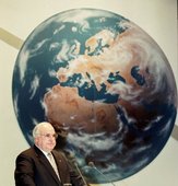 Similar image