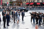 Similar image