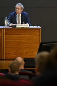 Similar image