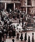 Similar image