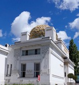 Similar image