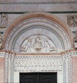 Similar image