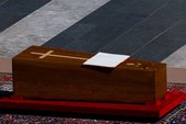 Similar image