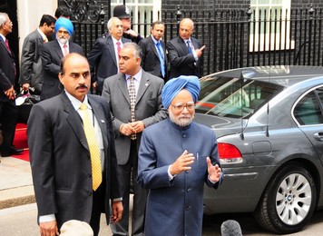 BRITAIN-INDIA-MEETING