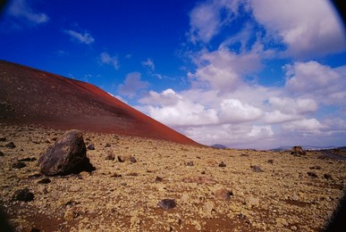 Caldera Colorado, volcanic landscape, Parque Nacional de Timanfaya, Lanzarote, Canary Islands, Spain, Europe