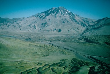 Griggs volcano overlooks Valley of Ten Thousand Smokes filled by ash in 1912 eruption of Katmai, Katmai Volcano National Park, Alaska, USA, North America