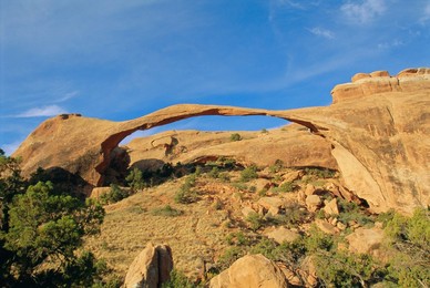 Landscape Arch, Arches National Park, Utah, USA, North America