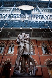 The Meeting Place Statue by Paul Day, St. Pancras Station, London, England, United Kingdom, Europe