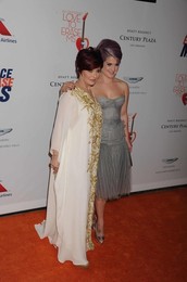 20th Annual Race To Erase MS Gala "Love To Erase MS" - Arrivals