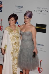 20th Annual Race To Erase MS Gala "Love To Erase MS" - Arrivals