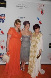 20th Annual Race To Erase MS Gala "Love To Erase MS" - Arrivals