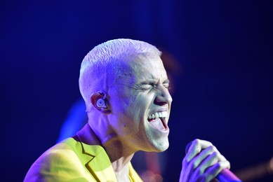 Image 194303638