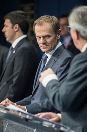 (L-R) Italian Prime Minister Matteo Renz..........