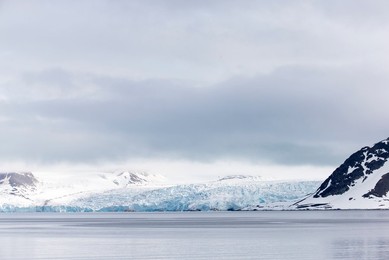 Landscape of Glacier Mountain, Spitzberg..........