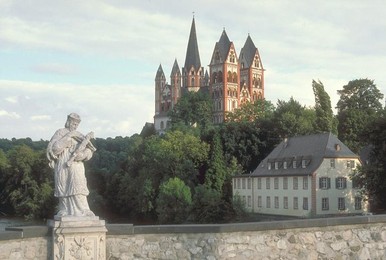 Image 277305316