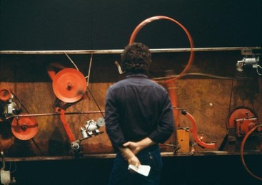Jean Tinguely, Relief Rouge / Foto