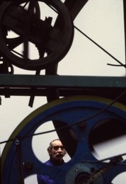 Jean Tinguely with Méta-Harmonie 2 / 1979