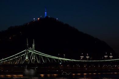 Image 327557936