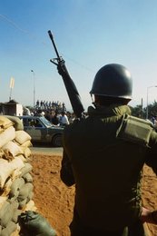 Pro-Iranian demonstration in Beirut, Lebanon / Photo 1983