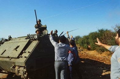 Pro-Iranian demonstration in Beirut, Lebanon / Photo 1983