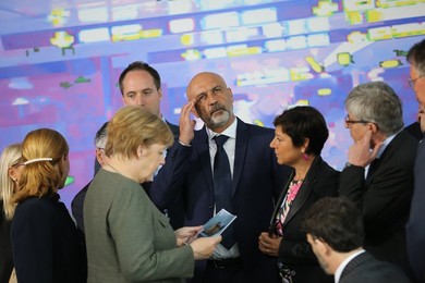 Image 349295379