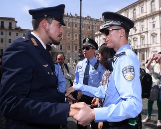 Image 373219214