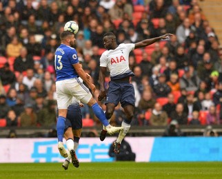 (SP)BRITAIN-LONDON-FOOTBALL-TOTTENHAM HOTSPUR VS CARDIFF CITY （体育）（1）足球——英超：热刺胜加的夫城