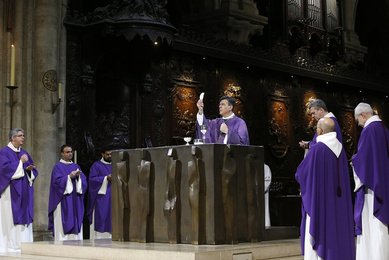 Ash Wednesday in Paris / Photo 2018