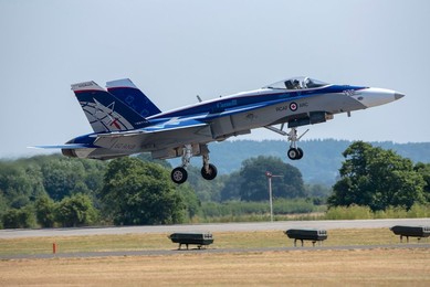 Image 425180938