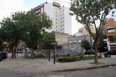 Image 437355915