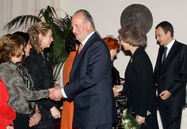 Image 437795665