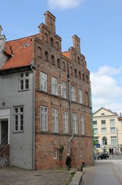 Image 438555351