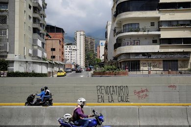 Image 442780217