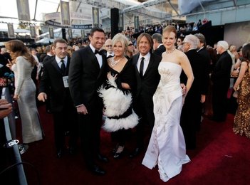 Image 444303274
