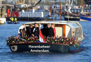 Image 445655392