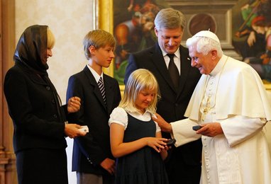 Image 449848599