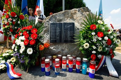 Image 450710111