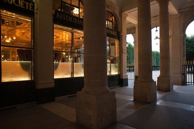 Image 470295353
