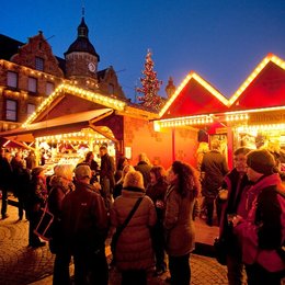 Dusseldorf – Christmas market at the market square, 2008